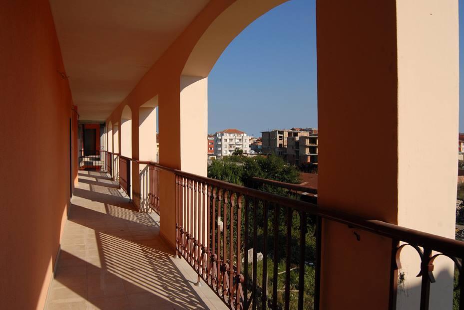 Gardenia Apartments Primorsko Esterno foto